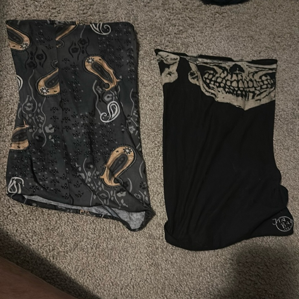 Used neck gators
